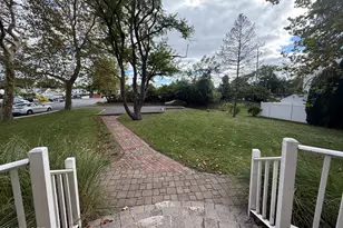 210 N Lincoln Ave, Oakhurst, NJ 07755 - Photo 25