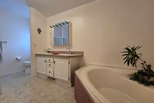 98 Woody Rd, Freehold, NJ 07728 - Photo 19