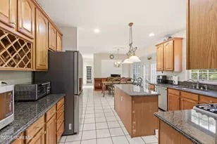 7 Cedarview Ave, Jackson, NJ 08527 - Photo 11