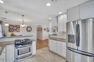 559 Dow Ave, Oakhurst, NJ 07755 - Photo 5