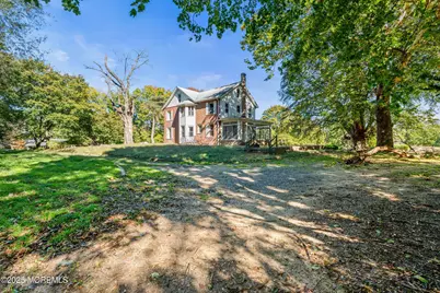 74 Reynolds Drive, Eatontown, NJ 07724 - Photo 3