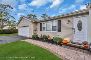 1516 Ninth Ave, Toms River Township, NJ 08757 - Photo 3