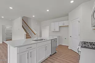 10 Dahlia Ct, Bayville, NJ 08721 - Photo 11