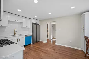 400 1st Ave, Galloway, NJ 08205 - Photo 17