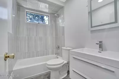 17 Roslyn Drive, Oakhurst, NJ 07755 - Photo 9