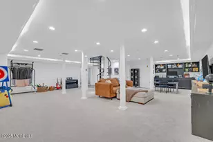 17 Woods End Rd, Colts Neck Township, NJ 07722 - Photo 33