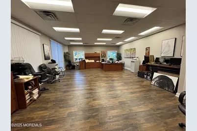 80 Scenic Drive #3, Freehold, NJ 07728 - Photo 3