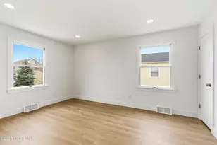 294 Jill Ct, Toms River Township, NJ 08753 - Photo 11