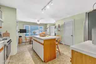 390 Conover Pl, Red Bank, NJ 07701 - Photo 17