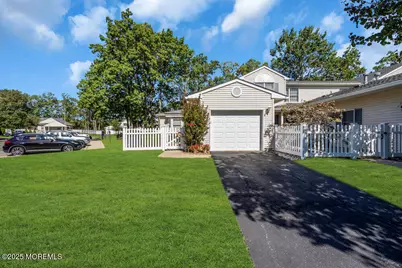 47 Cherrywood Circle #147, Brick, NJ 08724 - Photo 3