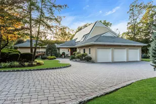 528 Eagle Point Dr, Toms River Township, NJ 08753 - Photo 1