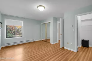 26 Meadow Green Cir, Manalapan Township, NJ 07726 - Photo 15