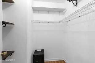 26 Meadow Green Cir, Manalapan Township, NJ 07726 - Photo 17