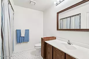 7 Bishop Ct, Marlboro Township, NJ 07746 - Photo 13