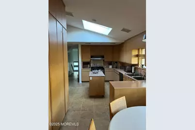 270 Jerome Avenue, Oakhurst, NJ 07755 - Photo 5