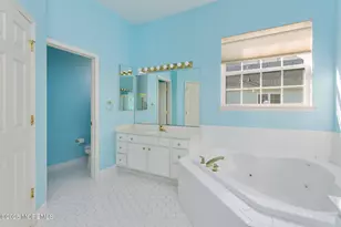 33 Bunker Hill Dr, Allentown, NJ 08501 - Photo 23