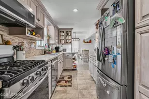 202 Orangewood Dr, Brick, NJ 08723 - Photo 9