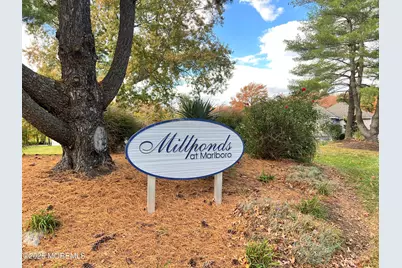 284 Fairfield Place, Morganville, NJ 07751 - Photo 3