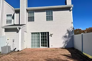 284 Fairfield Pl, Morganville, NJ 07751 - Photo 17