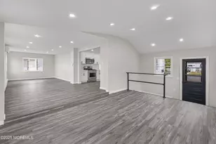 116 Hudson Ave, Hazlet Township, NJ 07734 - Photo 33