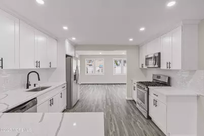 116 Hudson Avenue, Hazlet Township, NJ 07734 - Photo 23