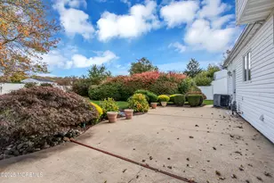 21 Thoreau Dr, Manalapan Township, NJ 07726 - Photo 27