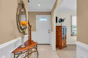 21 Thoreau Dr, Manalapan Township, NJ 07726 - Photo 3