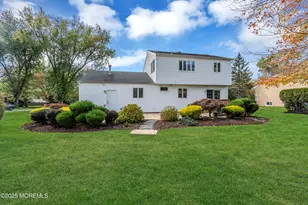 21 Thoreau Dr, Manalapan Township, NJ 07726 - Photo 29