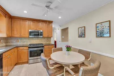 21 Thoreau Drive, Manalapan Township, NJ 07726 - Photo 13