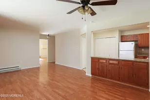 109 Lexington Ct, Red Bank, NJ 07701 - Photo 11