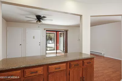 109 Lexington Court, Red Bank, NJ 07701 - Photo 23