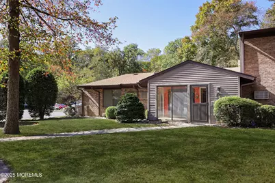 109 Lexington Court, Red Bank, NJ 07701 - Photo 3