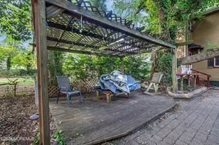 32 Woodrow St, Oakhurst, NJ 07755 - Photo 15