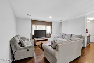 46 Fredric Dr, Ocean Twp, NJ 07712 - Photo 5