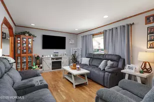 51 Alan Terrace, Howell Township, NJ 07728 - Photo 5