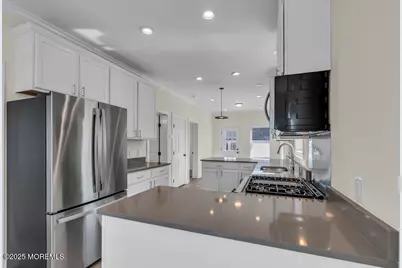 1708 B Street #FRONT HOUSE, Belmar, NJ 07719 - Photo 15