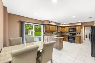 16 Timber Ln, Manalapan Township, NJ 07726 - Photo 11