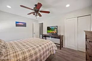 107 Melrose Ave, Neptune Township, NJ 07753 - Photo 19