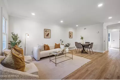 32 Plaza De Las Lobos #C, Freehold, NJ 07728 - Photo 5