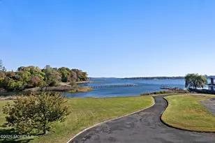 233 Conover Ln, Red Bank, NJ 07701 - Photo 57