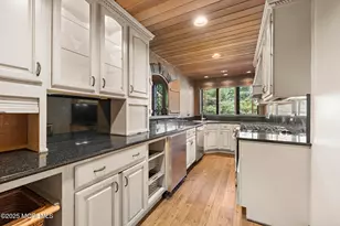 233 Conover Ln, Red Bank, NJ 07701 - Photo 21