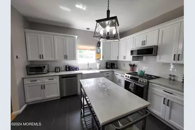 126 Elmwood Avenue, Long Branch, NJ 07740 - Photo 7