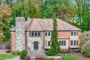 17 Emerald Dr, Morganville, NJ 07751 - Photo 3