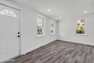 35 Church St, Allentown, NJ 08501 - Photo 3