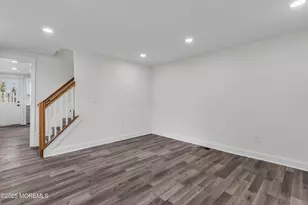 35 Church St, Allentown, NJ 08501 - Photo 5