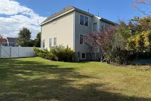 304 Dartmouth Way, Freehold, NJ 07728 - Photo 5