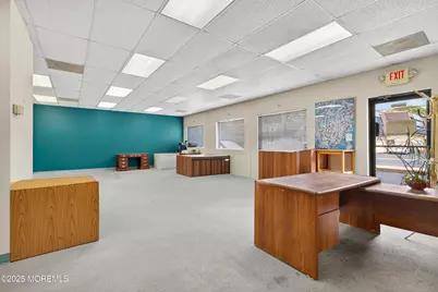 635 Palmer Avenue, Hazlet Township, NJ 07734 - Photo 3