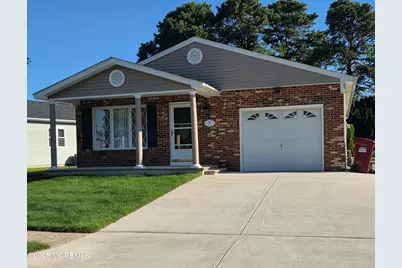 7 Augusta Court, Toms River Township, NJ 08757 - Photo 1