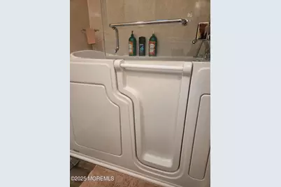 7 Augusta Court, Toms River Township, NJ 08757 - Photo 13