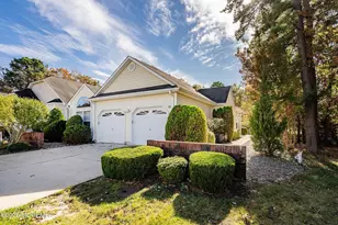 10 Hampton Rd, Manahawkin, NJ 08050 - Photo 1